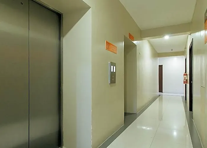 Reddoorz Near Nakpil St. Taft Avenue Hotel Manila