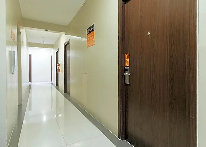 Reddoorz Near Nakpil St. Taft Avenue